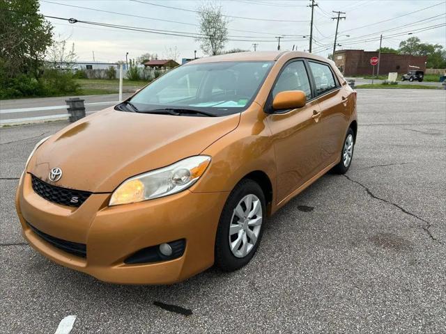 2010 Toyota Matrix S for sale in Barberton, OH