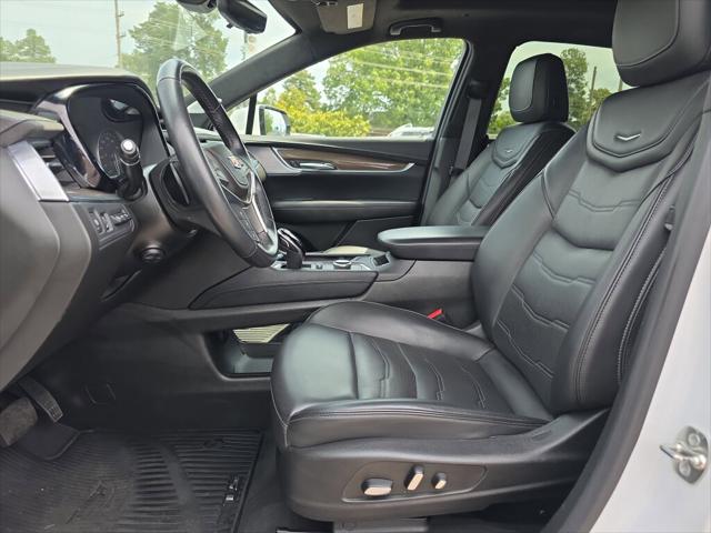 2024 Cadillac XT5 AWD Premium Luxury