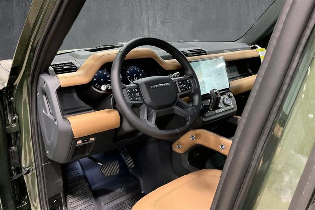 2026 Land Rover Defender X-Dynamic SE