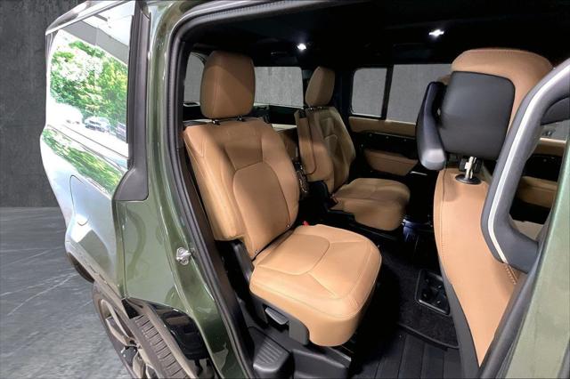 2026 Land Rover Defender X-Dynamic SE