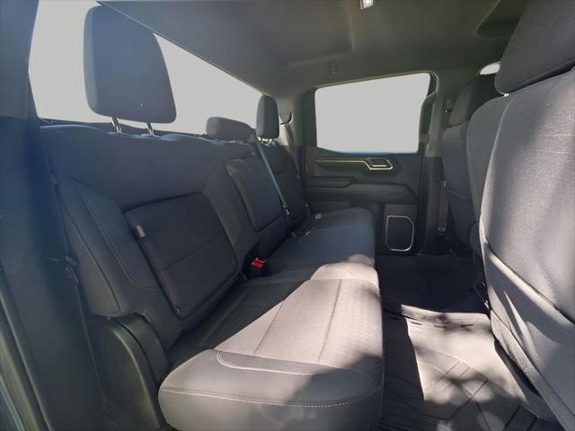 2023 Chevrolet Silverado 1500 4WD Crew Cab Standard Bed LT
