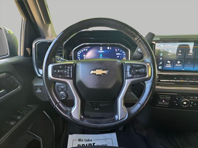 2023 Chevrolet Silverado 1500 4WD Crew Cab Standard Bed LT