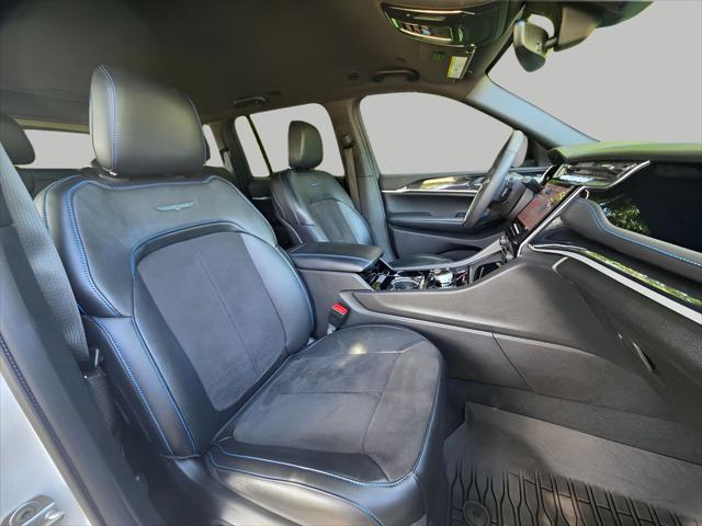 2023 Jeep Grand Cherokee Trailhawk