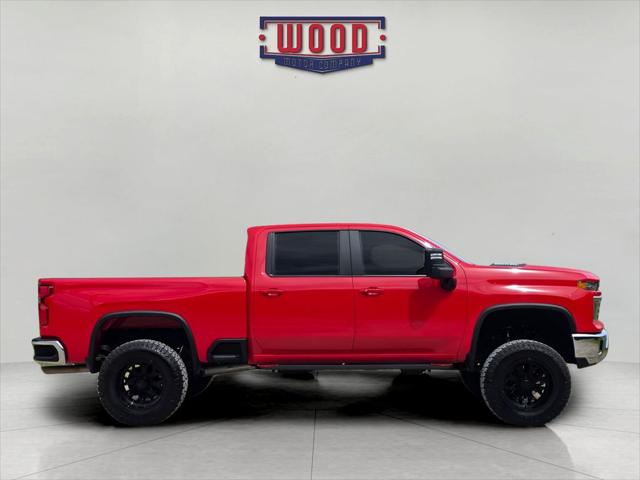 2025 Chevrolet Silverado 2500HD 4WD Crew Cab Standard Bed LT