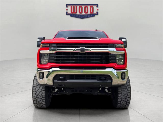 2025 Chevrolet Silverado 2500HD 4WD Crew Cab Standard Bed LT