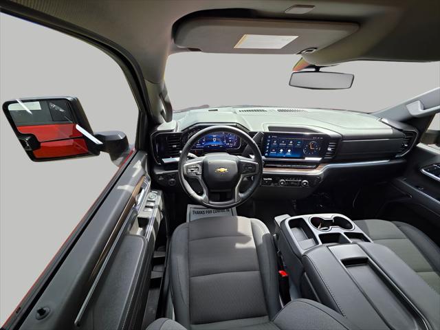 2025 Chevrolet Silverado 2500HD 4WD Crew Cab Standard Bed LT