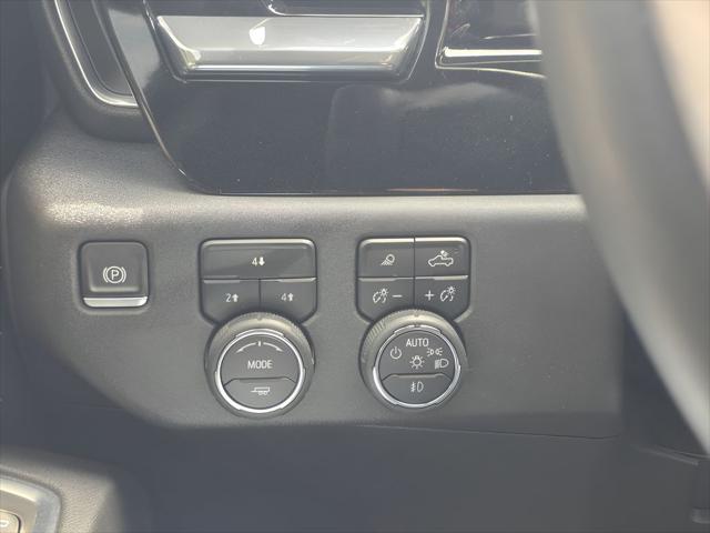 2025 Chevrolet Silverado 2500HD 4WD Crew Cab Standard Bed LT