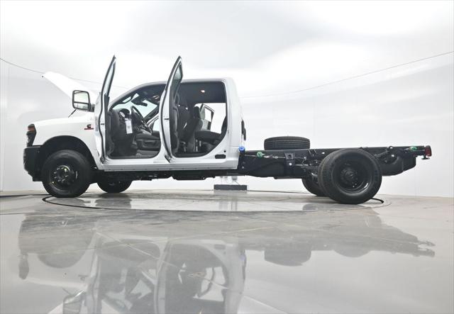 2026 Ram 3500 Tradesman/Big Horn