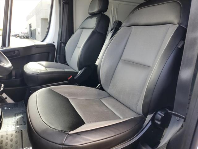 2025 Ram ProMaster 2500 Cargo Van Tradesman High Roof 159" WB w/Pass Seat
