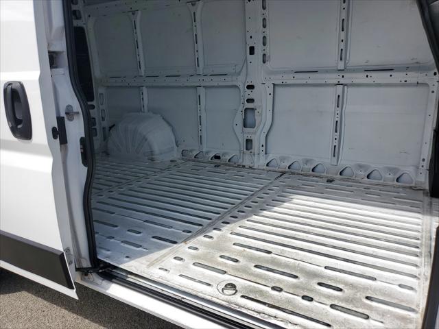 2025 Ram ProMaster 2500 Cargo Van Tradesman High Roof 159" WB w/Pass Seat
