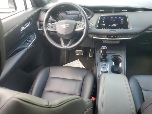 2022 Cadillac XT4 AWD Sport