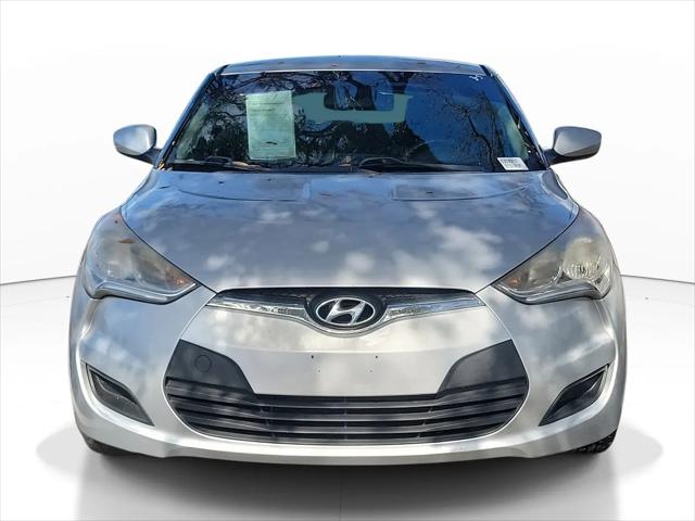 2012 Hyundai Veloster Base w/Gray