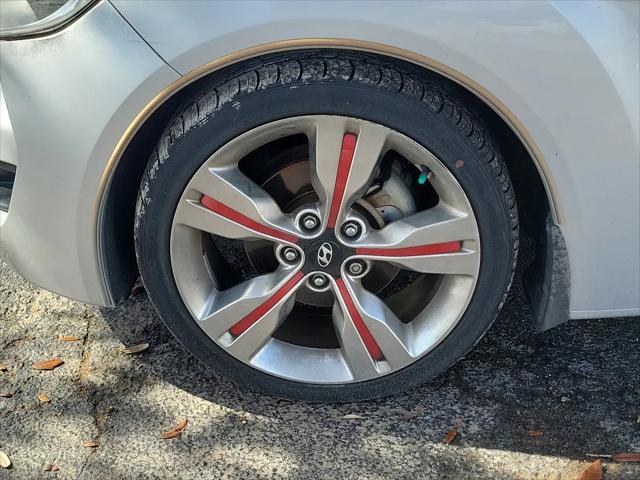 2012 Hyundai Veloster Base w/Gray