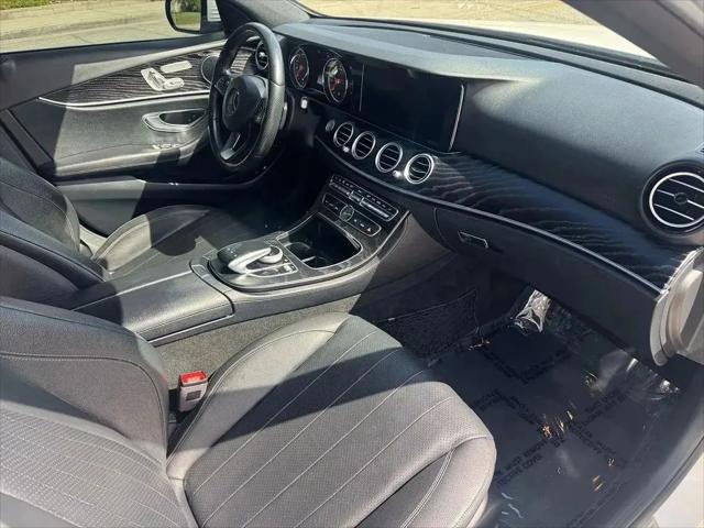 2018 Mercedes-Benz E-CLASS E 300 E 300