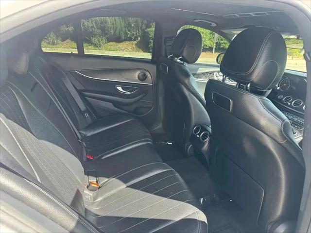 2018 Mercedes-Benz E-CLASS E 300 E 300