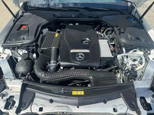 2018 Mercedes-Benz E-CLASS E 300 E 300