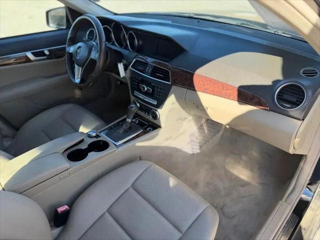 2012 Mercedes-Benz C 250 C 250