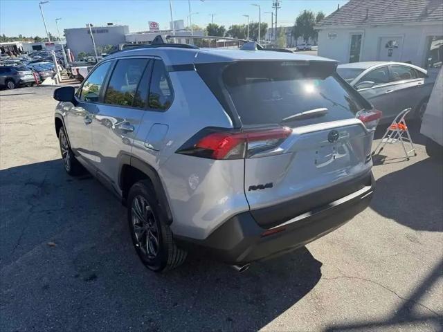 2022 Toyota RAV4 Hybrid XLE Premium