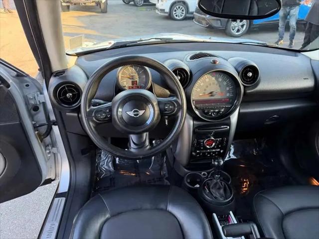 2015 MINI Countryman Cooper