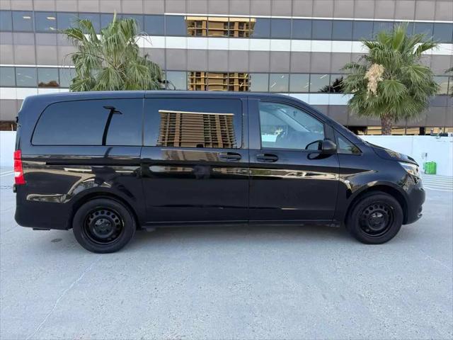 2017 Mercedes-Benz Metris Standard