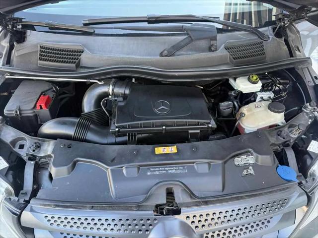 2017 Mercedes-Benz Metris Standard