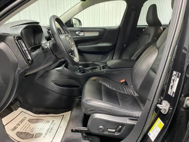 2023 Volvo XC40 B5 Core