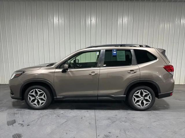 2022 Subaru Forester Premium