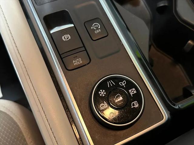2023 Nissan Pathfinder SV 4WD