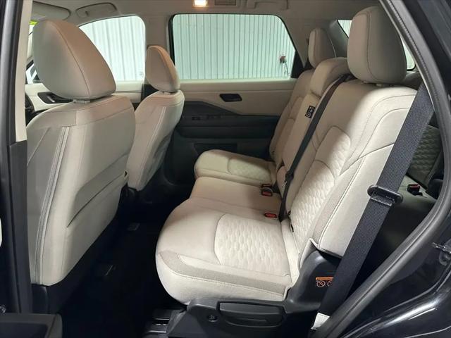 2023 Nissan Pathfinder SV 4WD