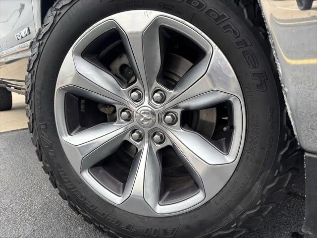 2019 Ram 1500 Limited Crew Cab 4x4 6'4" Box