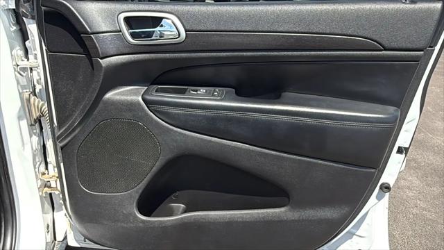 2018 Jeep Grand Cherokee Laredo E 4x2