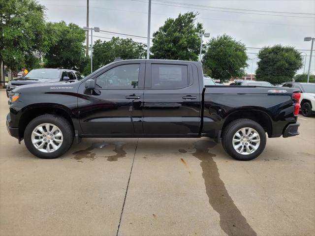 2026 Chevrolet Silverado 1500 4WD Crew Cab Short Bed Custom