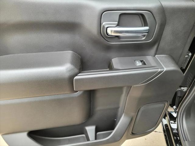 2026 Chevrolet Silverado 1500 4WD Crew Cab Short Bed Custom