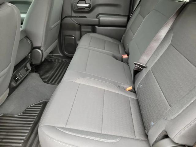 2026 Chevrolet Silverado 1500 4WD Crew Cab Short Bed Custom