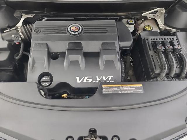 2015 Cadillac SRX Standard