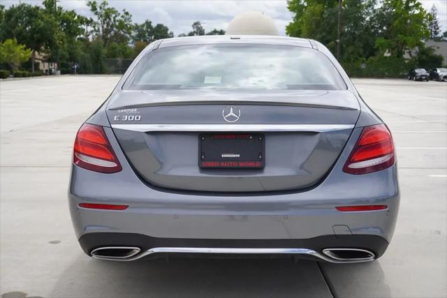 2019 Mercedes-Benz E-CLASS E 300 E 300