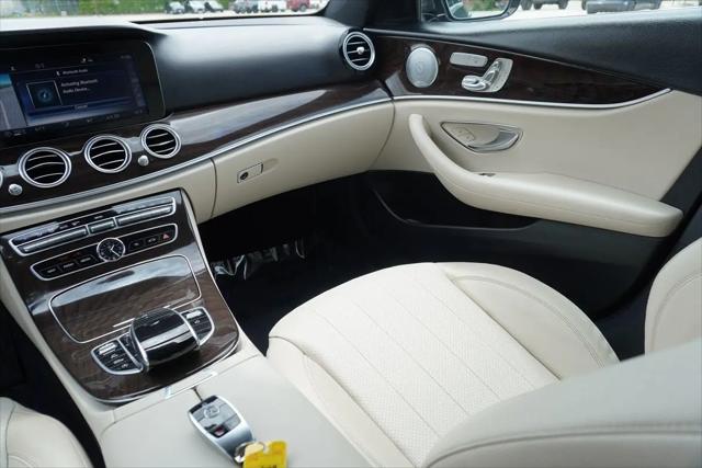 2019 Mercedes-Benz E-CLASS E 300 E 300