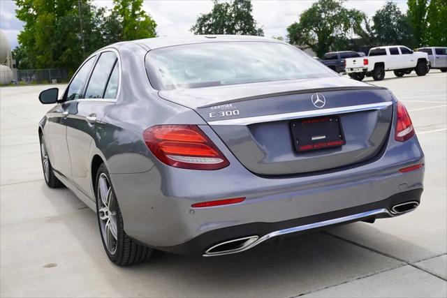 2019 Mercedes-Benz E-CLASS E 300 E 300