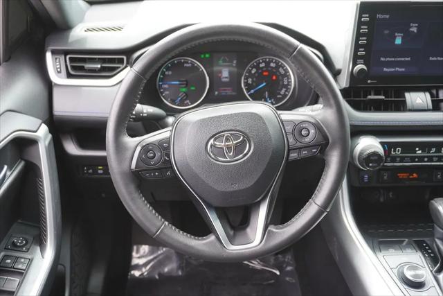 2022 Toyota RAV4 Hybrid SE