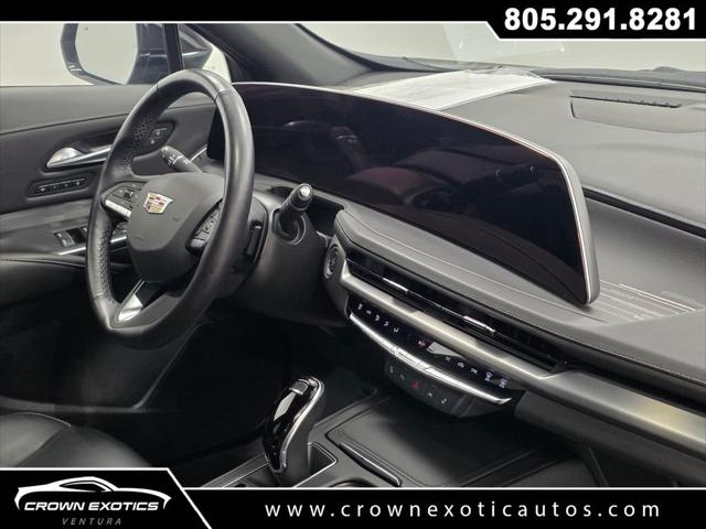 2025 Cadillac XT4 FWD Premium Luxury