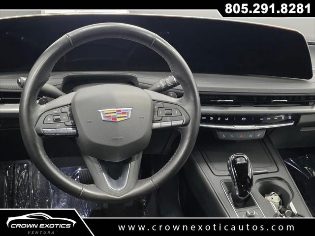 2025 Cadillac XT4 FWD Premium Luxury