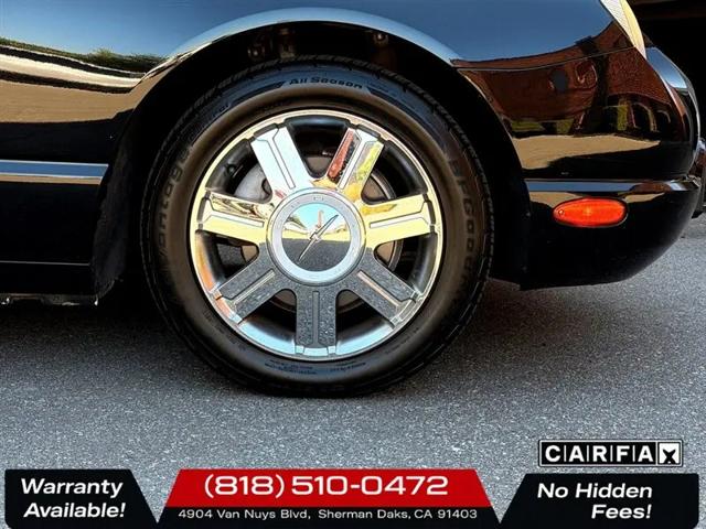 2005 Ford Thunderbird Deluxe