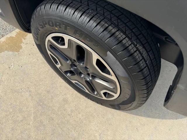 2015 Jeep Renegade Trailhawk