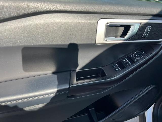 2020 Ford Explorer Base