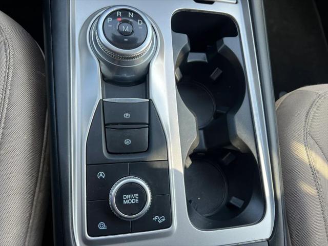 2020 Ford Explorer Base