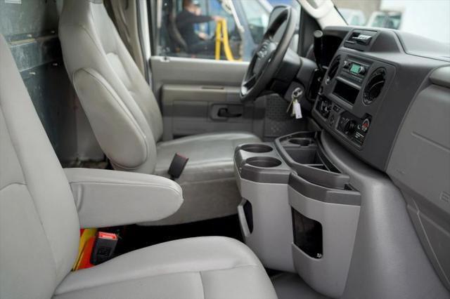 2024 Ford E-350 Cutaway Base