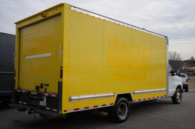 2024 Ford E-350 Cutaway Base
