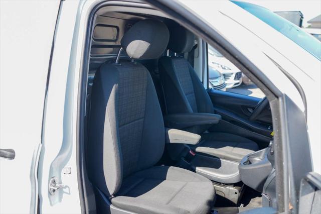2019 Mercedes-Benz Metris Base