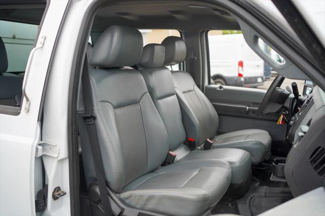 2016 Ford F-550 XL