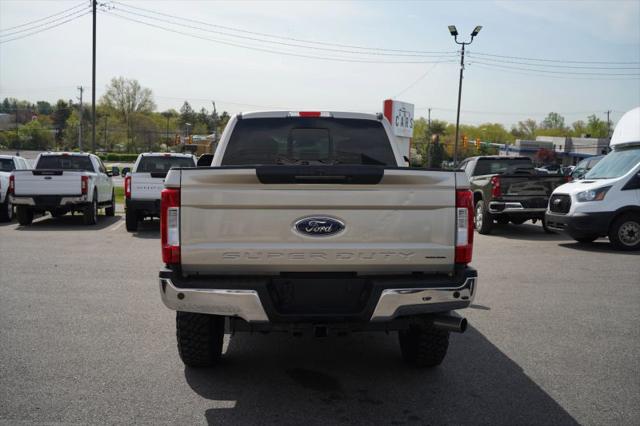 2017 Ford F-350 LARIAT